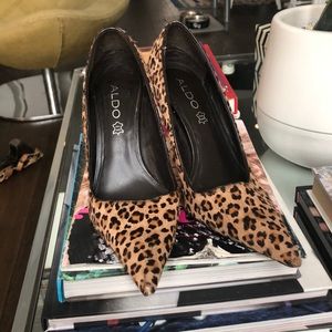 Leopard print pony-hair pumps